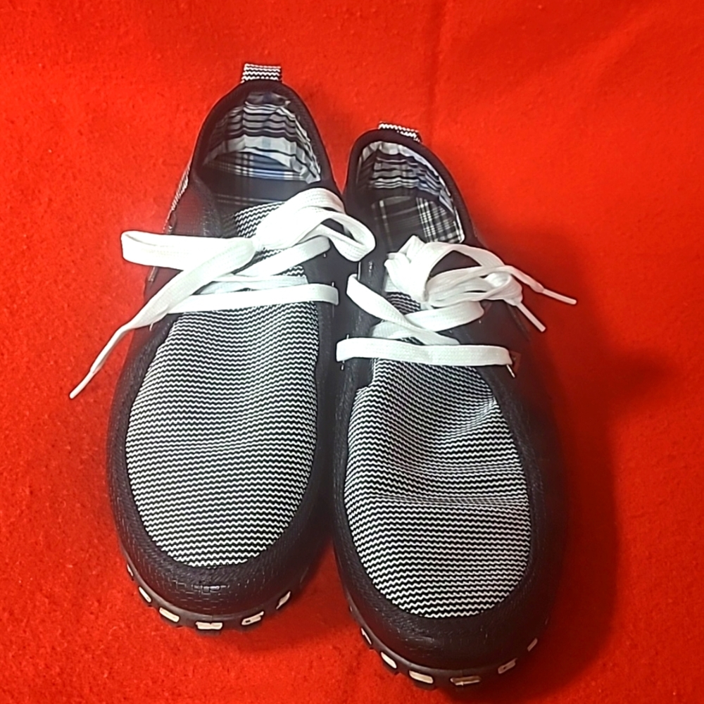 Shoens mens shoes size 9